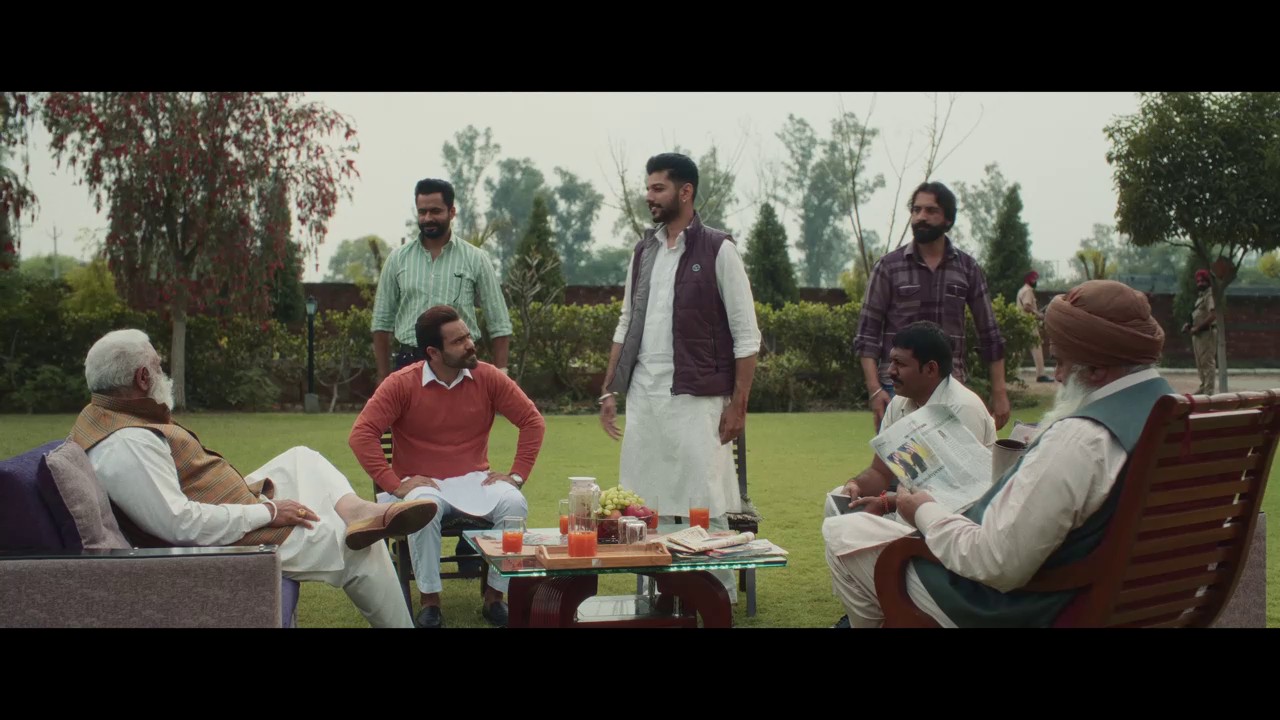 Rode College (2024) WEB-DL Punjabi 720p AVC HE-AAC 2.0 ESub.mkv.0001